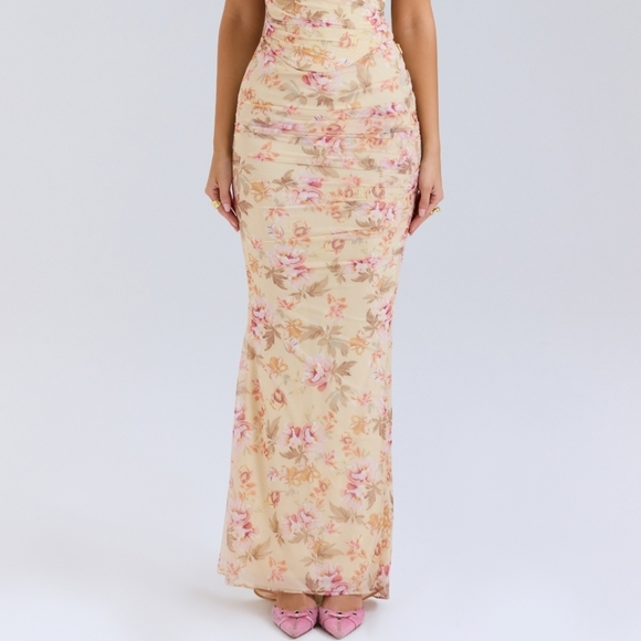 NWT House of CB Cassidy Honeyflower fluted hem ruched maxi skirt XL - Picture 2 of 10